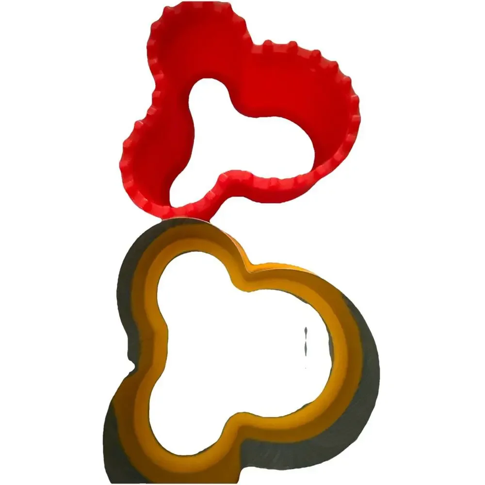 NWT Mouse Shaped Sandwich Crust Remover Cookie Cutter